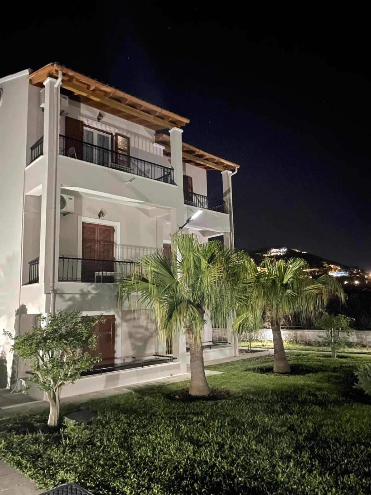 Casa Alema Verde Ypsos Exterior foto
