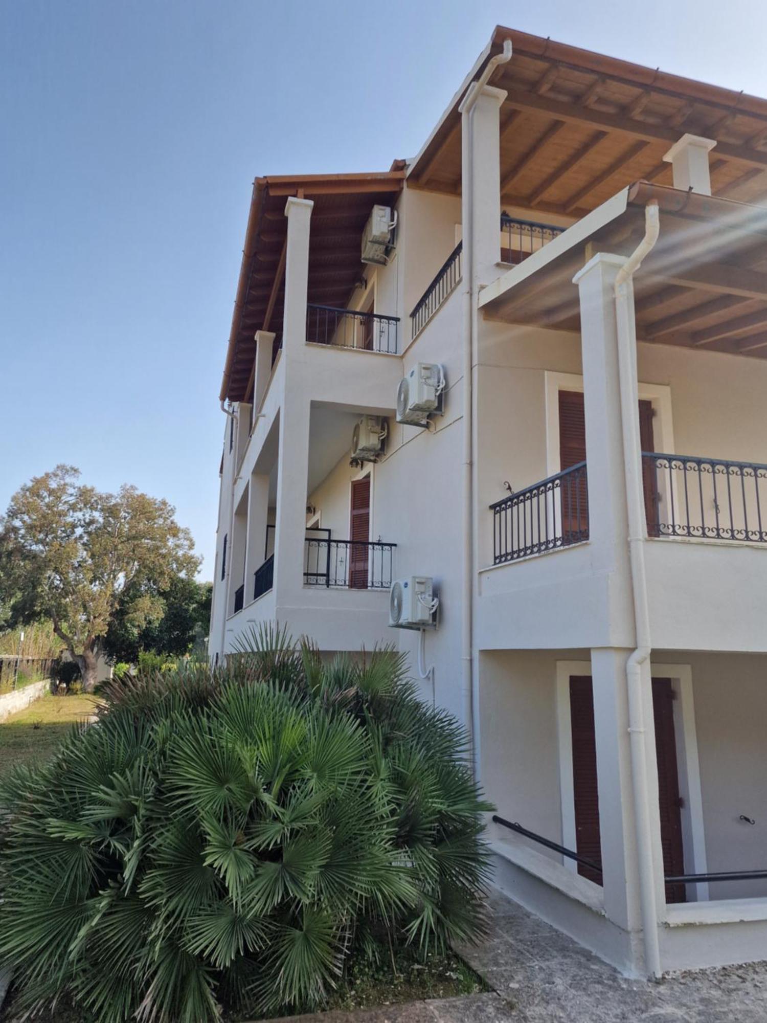 Casa Alema Verde Ypsos Exterior foto