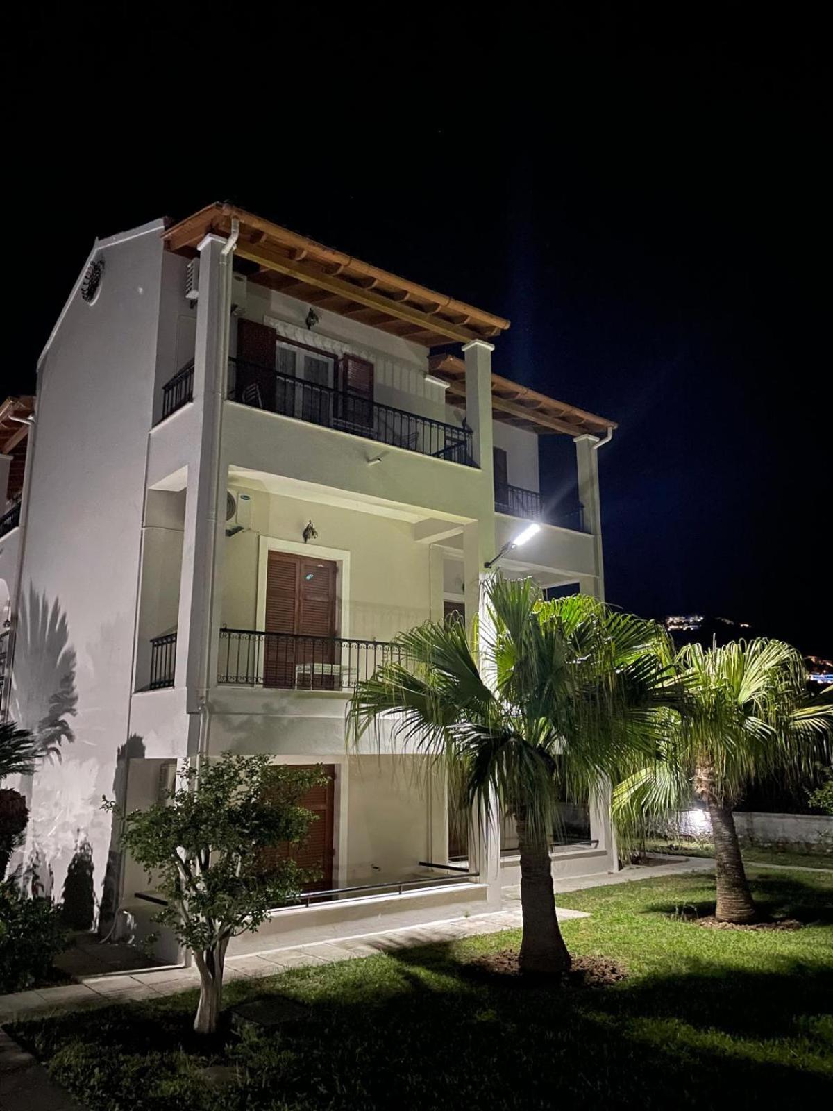Casa Alema Verde Ypsos Exterior foto